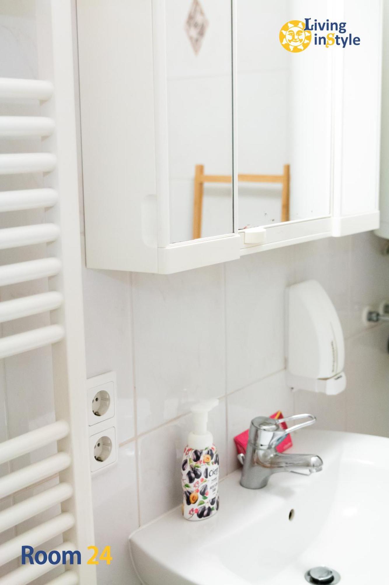 Living Instyle Apartment Krems an der Donau Bilik gambar